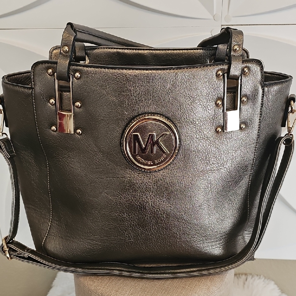 Metallic Black Shoulder Bag